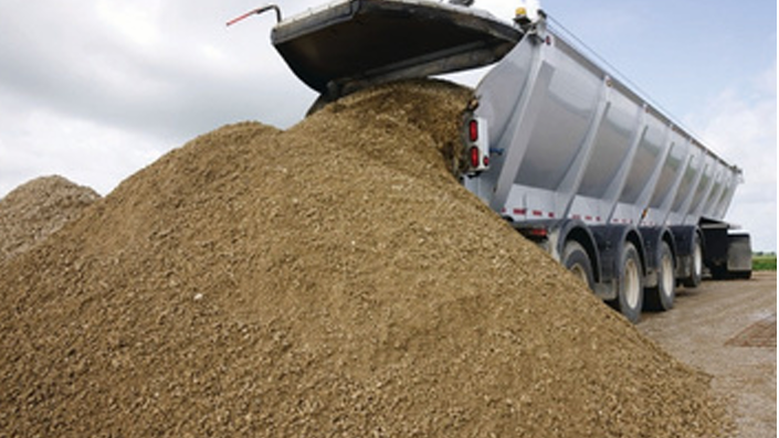 Aggregate materials transportation